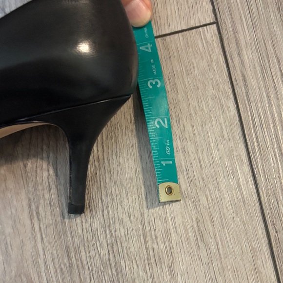 Cole Haan Grand Series 3in. Black Pointed-Toe Leather Pumps - Picture 9 of 9